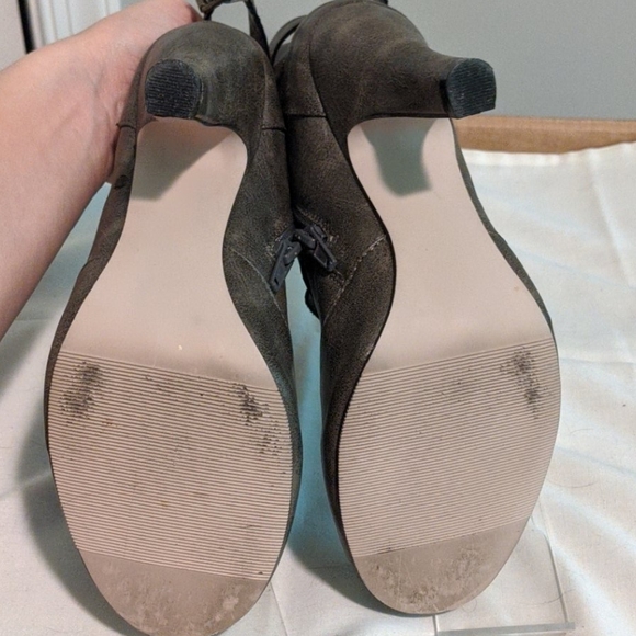 Madden Girl booties - Picture 5 of 8